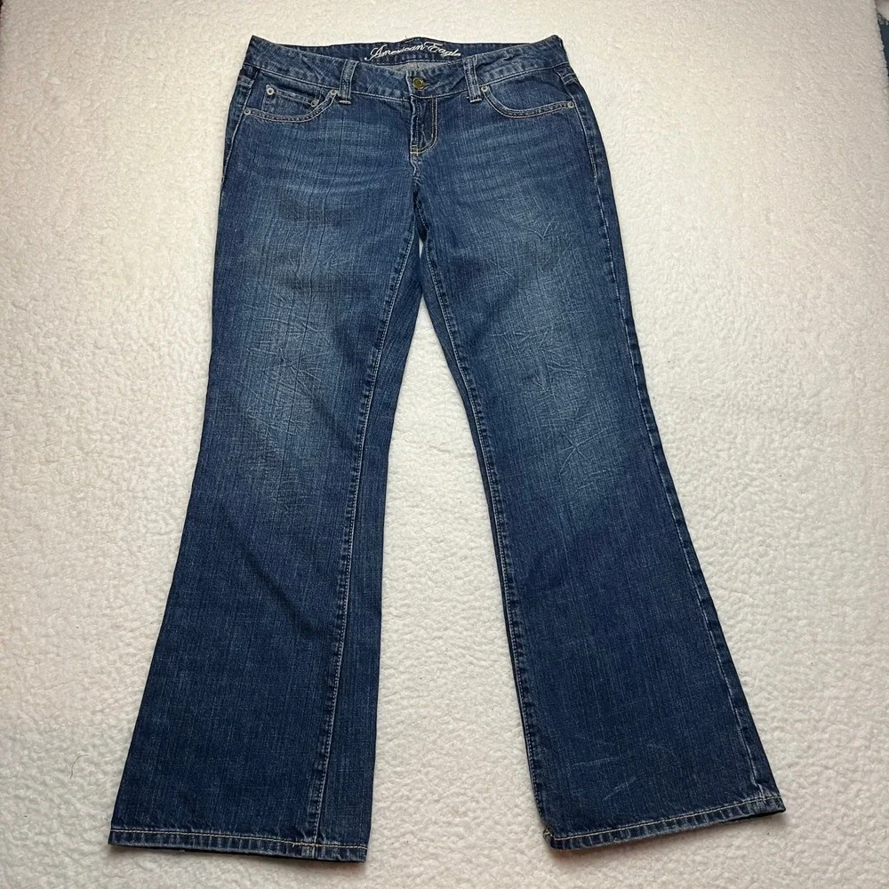American Eagle Jeans Womens 10 Reg Blue Favorite Boyfriend Mid Rise Flare Cotton - Picture 2 of 10